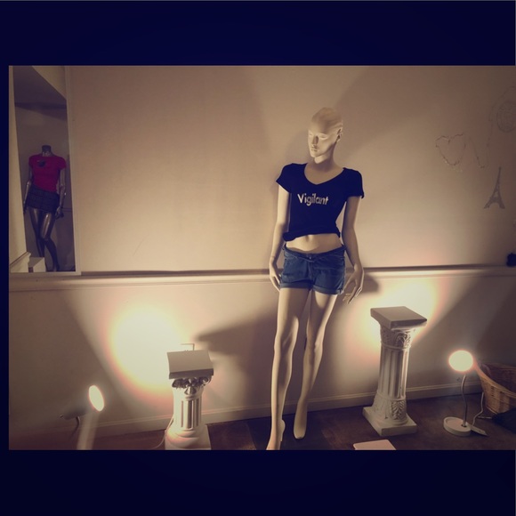 Women’s Vigilant tee shirts - Picture 1 of 3